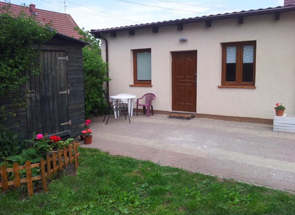 Cozy Apartment With Garden Gdańsk Exteriör bild